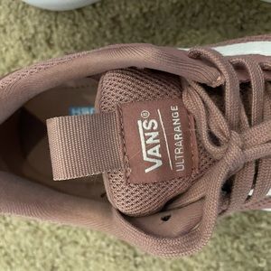 Vans UltraRange Shoes - Size 7.5